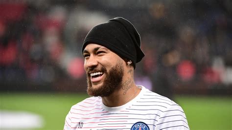 Coup de théâtre pour Neymar le PSG reçoit une terrible nouvelle