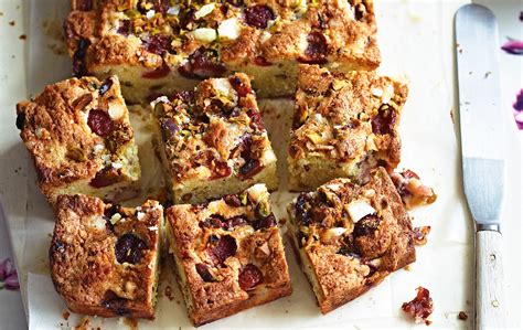 44 Easy Tray Bake Recipes Goodtoknow