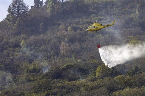 El Incendio De Tenerife Evoluciona De Forma Favorable Y Los Trabajos Se