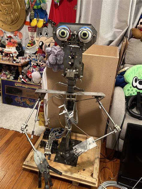 Chuck E Cheese Animatronic Endoskeleton