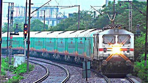 First Run Of 20821 Pune Santragachi Humsafar Express Showing