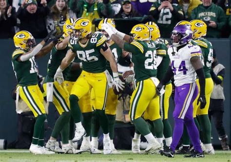 Nfc Playoff Picture Vikings Fall To No 3 Seed After Losing In Green