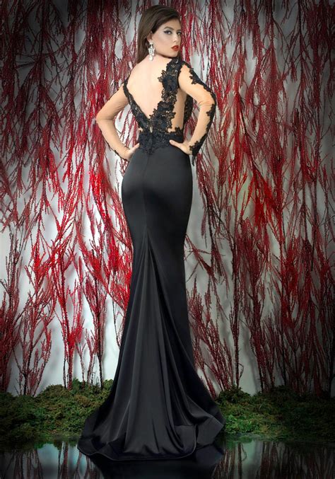 Make Yourself Look Stunning In A Black Prom Dresses Ohh My My