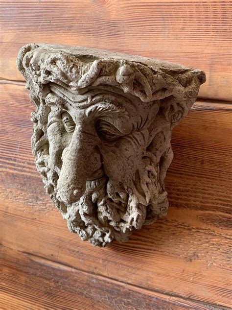 Stone Garden Green Man Leaf Face Branches Wall Tree Plaque Hanging Ornament