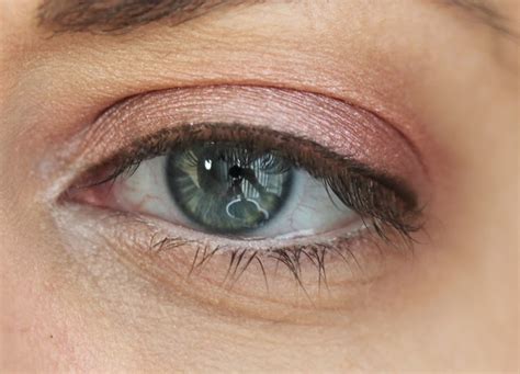 Urban Decay Naked Tutorial