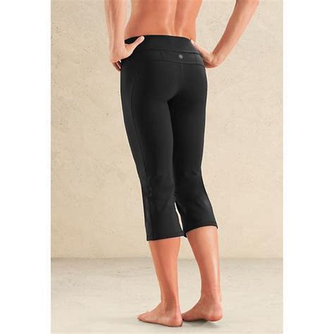 NWT Athleta Kickbooty 2 Capri Black SIZE XS 964032 V56 EBay