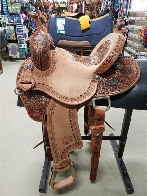 English Saddle Vs Western