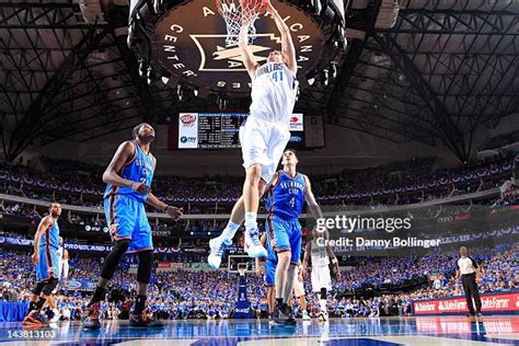 Dirk Nowitzki Dunk Photos and Premium High Res Pictures - Getty Images