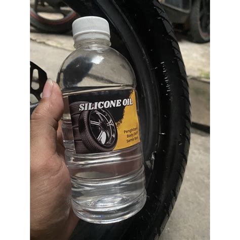 Jual SEMIR BAN MOTOR DAN MOBIL 500 ML FREE SPON Shopee Indonesia