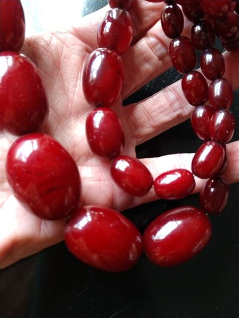 Vintage Antique Faturan Cherry Amber Bakelite Graduated Beads