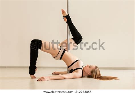 Perfect Body Pole Dance Woman Lingerie Stock Photo 612953855 Shutterstock