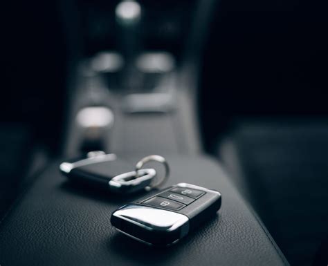 5 Ways To Avoid Locking Yourself Out Of Your Car Trendizt