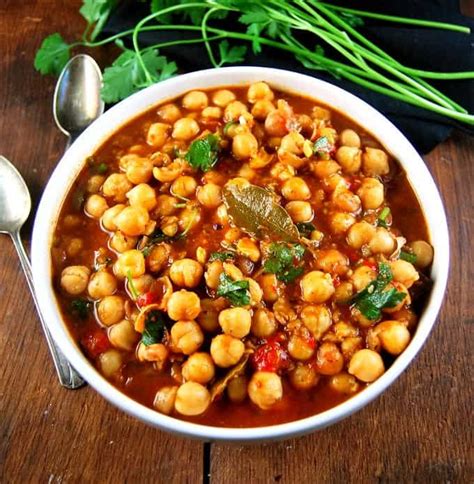 Lebanese Chickpea Stew • Holy Cow Vegan Recipes