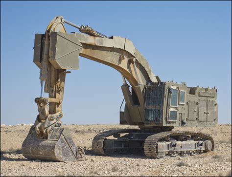 Armoured Israeli Excavator Rshittytechnicals