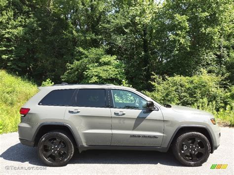 Sting Gray Jeep Grand Cherokee Upland X Exterior Photo