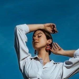 Kira Kosarin Kirakosarin Nude Fapullo