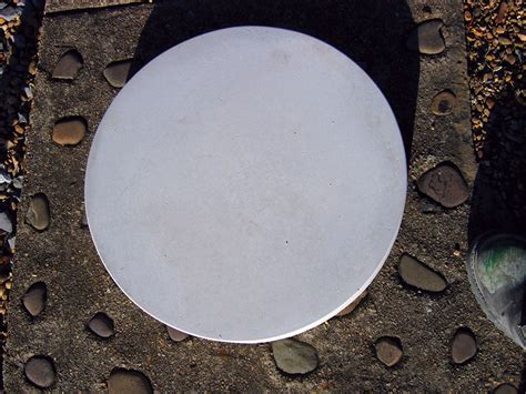 Harper's Statuary & Water Gardens - 18” Plain Round