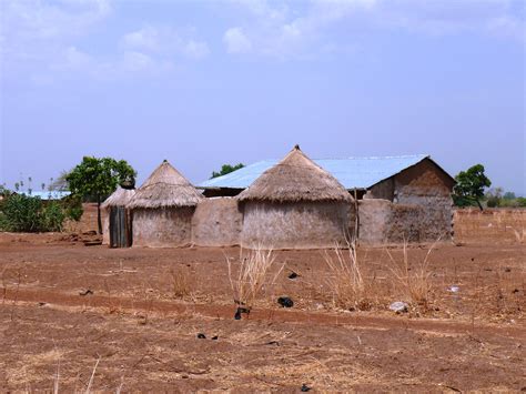 Unterstützung von Schulkindern und deren Familien in Wulugu Ghana