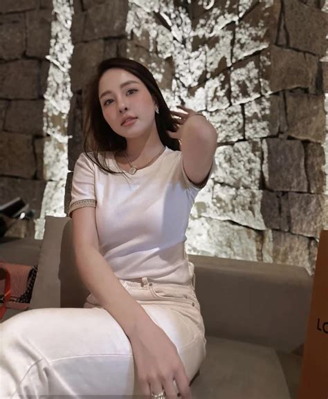 Hot Girl Tr M Anh B Netizen T N C Ng B Ng Lo T B Nh Lu N Ph N C M Sau T M Nh V I Ng I N Ng