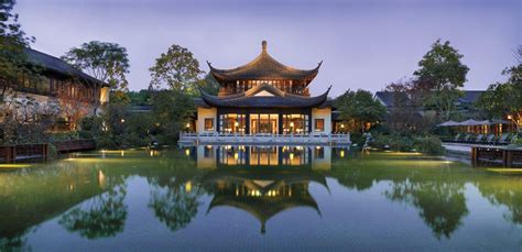 MMTop10 : Luxury Hotels in China