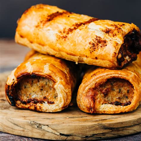 Srolls Box Of Gourmet Sausage Rolls Handmade In Yorkshire The Hull Pie