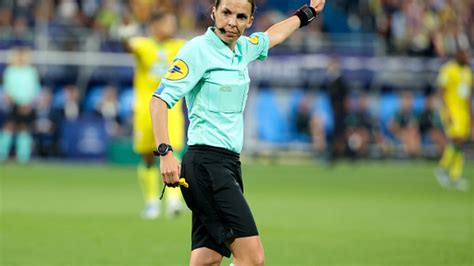 Qatar World Cup Female Referees To Feature For First Time