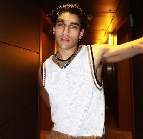 Who Is Actor Josh Heuston Girlfriend Heartbreak High Star Relationship