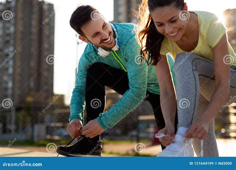 Friends Fitness Training Together Outdoors Living Active Healthy Stock