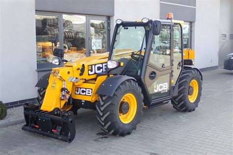 Ładowarka teleskopowa JCB 525 60 PPHU Gałkowski