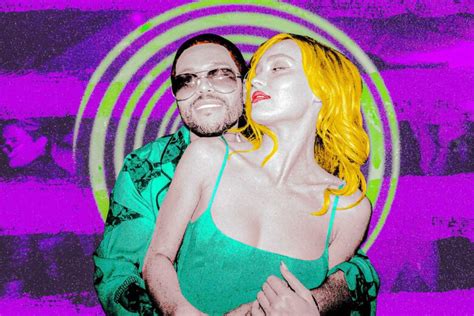 Omg He S Naked Male Extra Goes Full Frontal On Hbo S The Idol Omg Blog