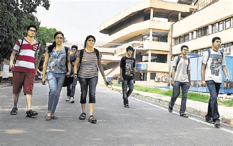 Why Iit Students Except For Cse Opt For For Non Engineering Jobs Iit