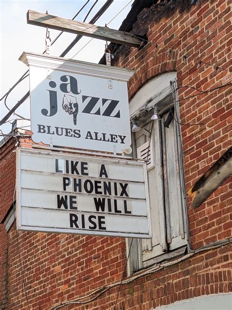 DC's Oldest Jazz Club Blues Alley Reopens After Roof Fire