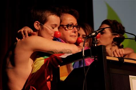 A Bruxelles Christine Boutin Cajolée Contre Son Gré