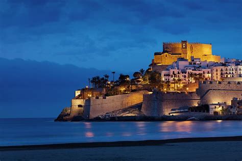 Spain, Comunidad Valenciana, Peniscola, Mediterranean Sea, The Old Town ...