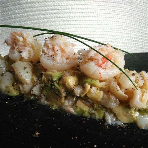 Recette Tartare D T Avocat Litchis Et Miettes De Crabe Facile Rapide