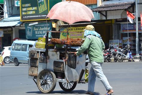 Ide Bisnis Musiman Modal Kecil Paling Berpotensi Cuan Di Bulan Ramadhan