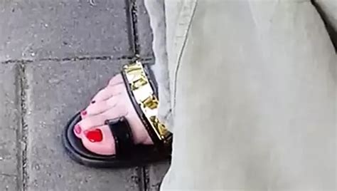 Free Milf Feet Porn Videos Xhamster