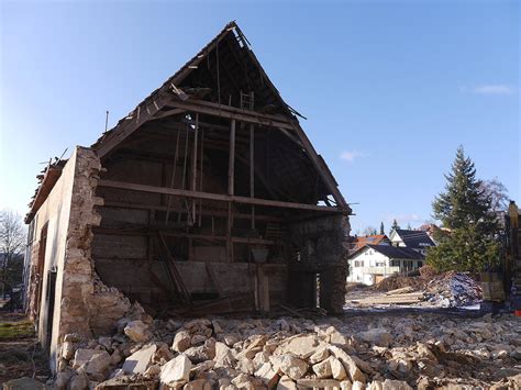 Brigachtal Altes Bauernhaus muss weichen vier neue Häuser entstehen