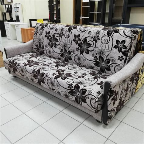 Диван – купить в Брянске, цена 6 990 руб., дата размещения: 16.04.2021 ...