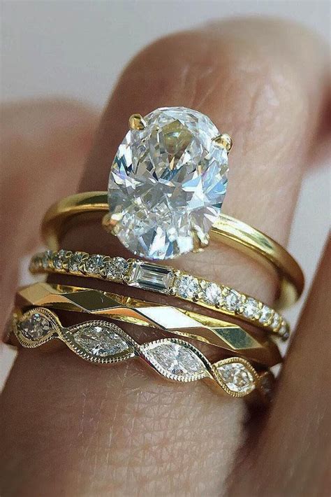 24 Perfect Solitaire Engagement Rings For Women Oh So Perfect Proposal