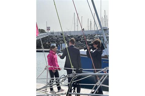 Un Quipage F Minin Pour La Transat Qu Bec Saint Malo