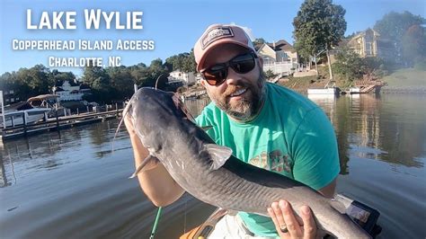 Early Fall Kayak Fishing For Bass Lake Wylie Copperhead Island