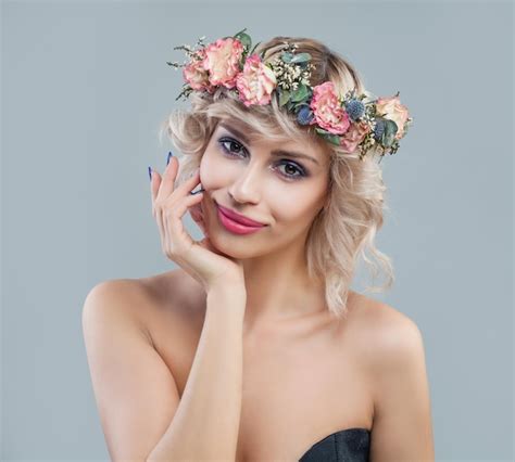 Premium Photo Spring Portrait Of Cheerful Woman In Flowers Crown