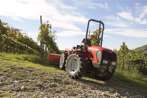 Vredestein Introduces New Tyre For Compact Tractors Newsroom Apollo