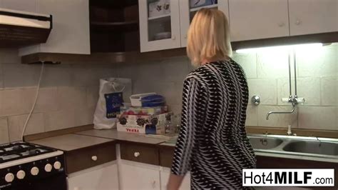 Free MILF Guy Porn Videos XHamster