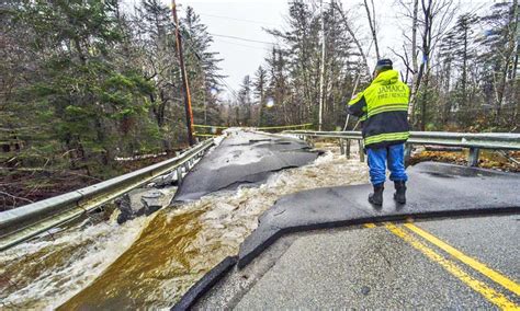 Major Cleanup Underway After Storm Batters Northeastern Us Knocks Out