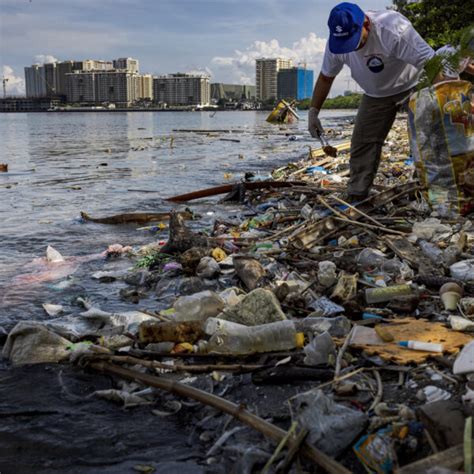 Fossil Fuel Lobbyists Flock To Plastics Treaty Talks As Scientists