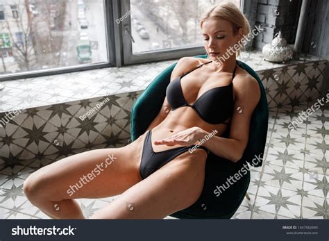 Beautiful Fitness Girl Sexy Blonde Posing Stock Photo 1447562693 Shutterstock