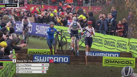 Hoogerheide Van Empel Championne Du Monde De Cyclo Cross Et Tripl