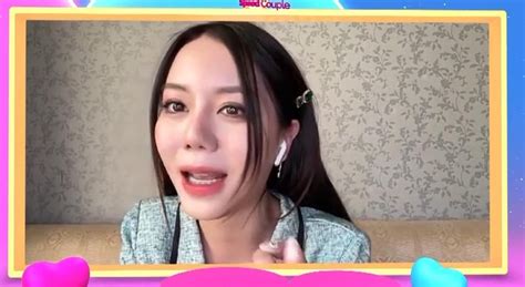 Hot girl Hà Nội tuyển bạn trai biết đánh nền kẻ lông mày nhất quyết chia tay vì mặc quần đùi